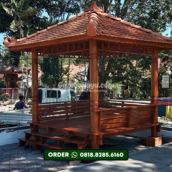 Jual Gazebo Kayu Kubu Raya